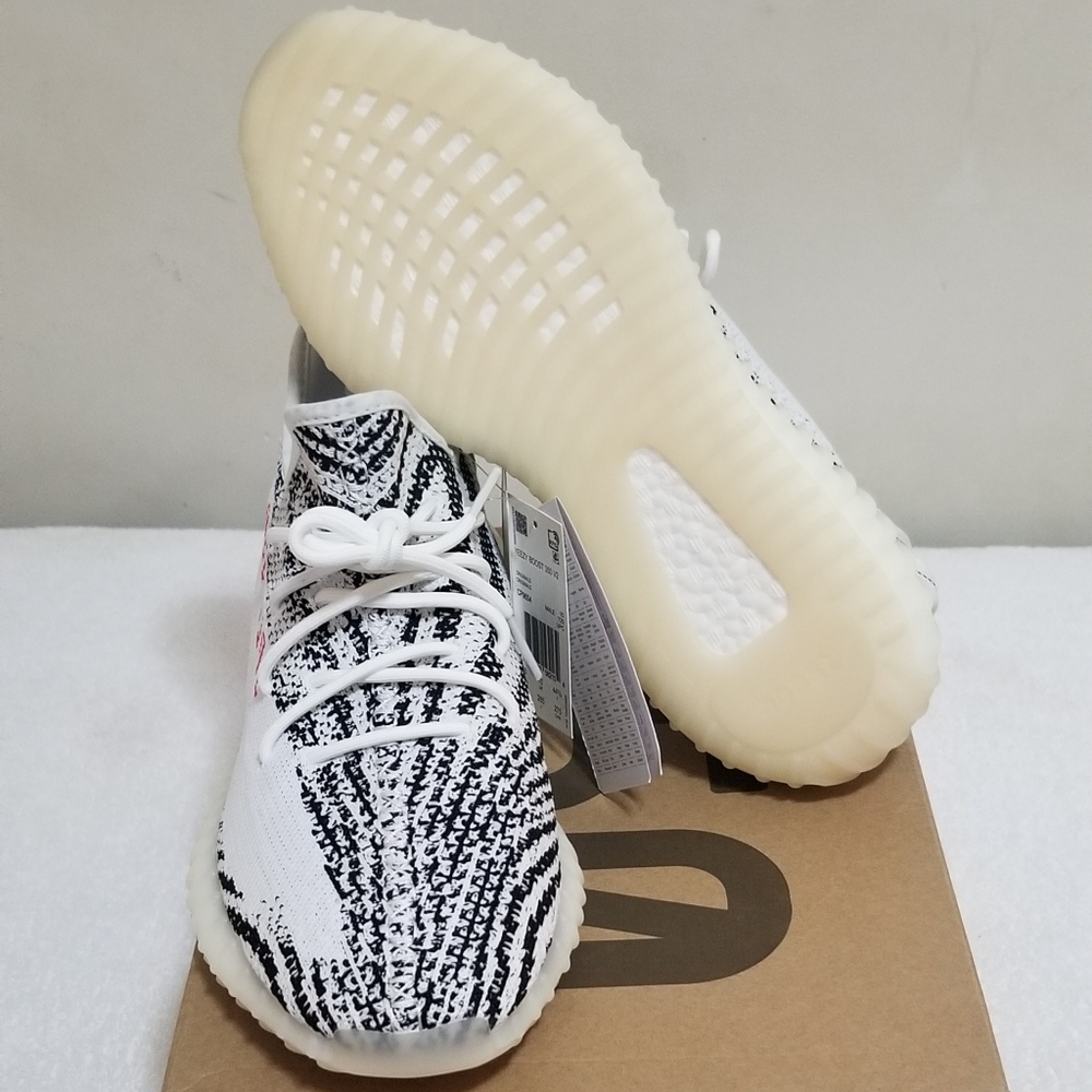 Adidas YEEZY BOOST 350 - Picture 4 of 6